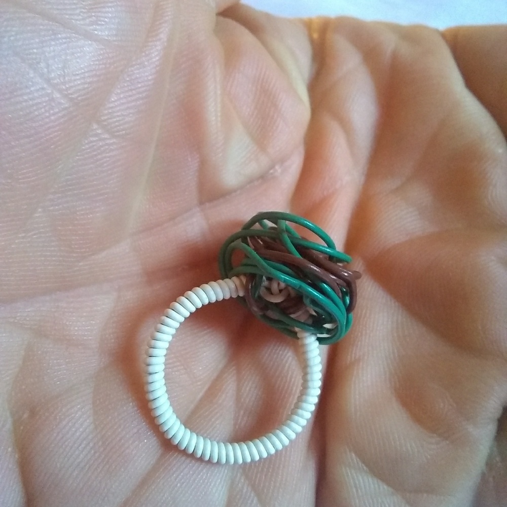 Handmade Ring - Picture 4 of 4